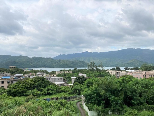 全幢村屋（出租）由沙頭角一號地產有限公司代理